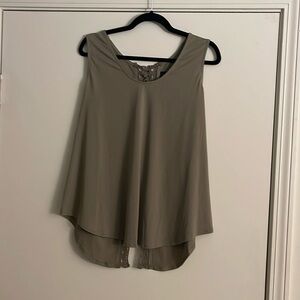 Day trip olive green tank top from Buckle